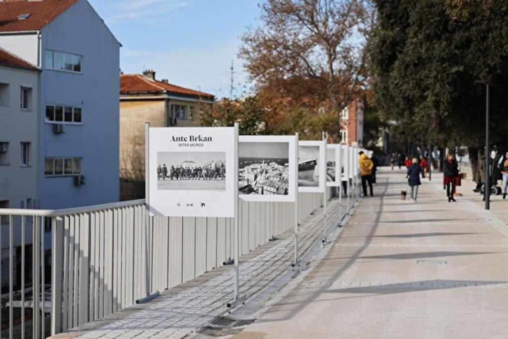 “Minipalais” Apartment In The Heart Of Zadar Luaran gambar